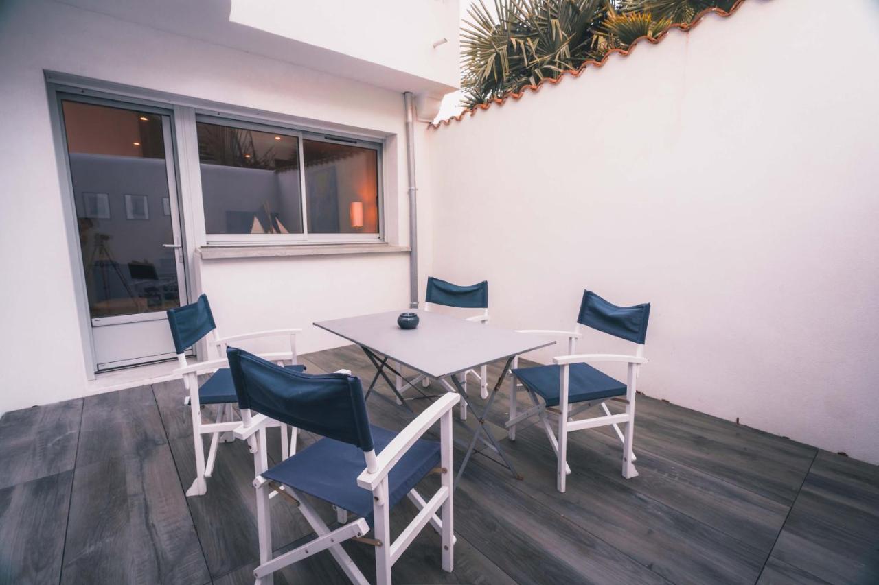 Appartement Avec Cour Privee Centre Ville Classe 4 Etoiles Remparts 1 La Rochelle  Ngoại thất bức ảnh