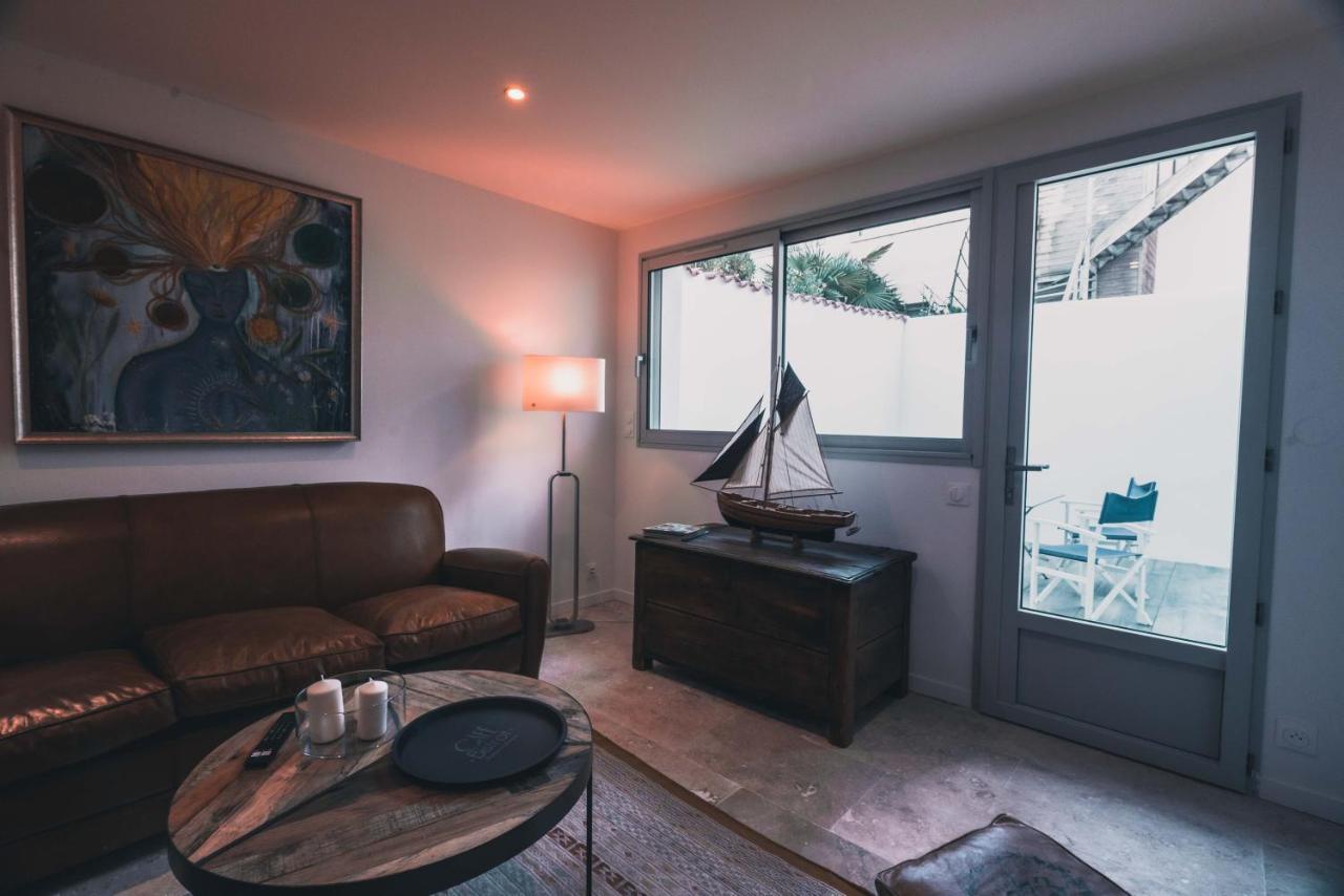 Appartement Avec Cour Privee Centre Ville Classe 4 Etoiles Remparts 1 La Rochelle  Ngoại thất bức ảnh