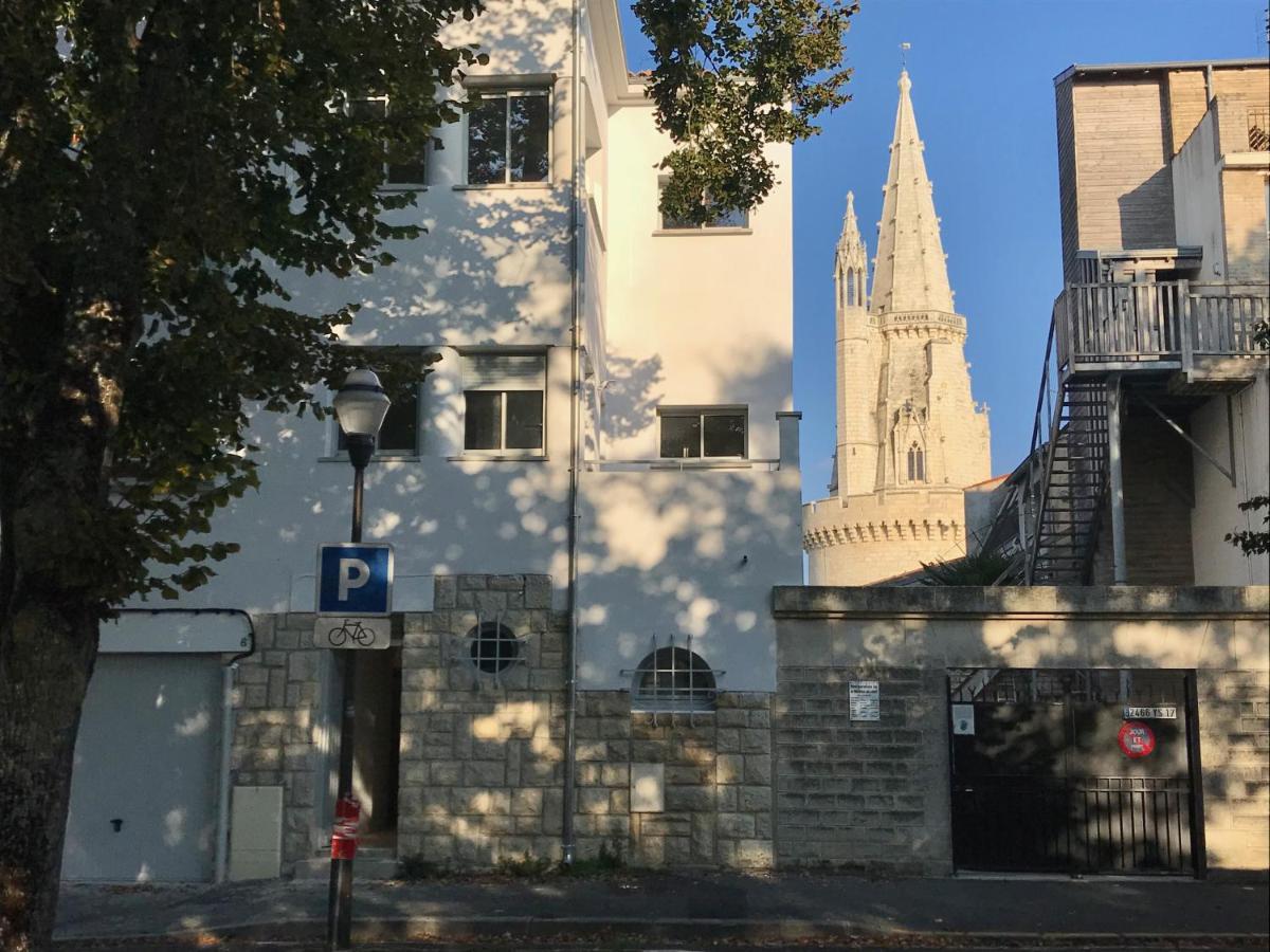 Appartement Avec Cour Privee Centre Ville Classe 4 Etoiles Remparts 1 La Rochelle  Ngoại thất bức ảnh